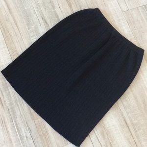 St John Knit Black Skirt Sz 6